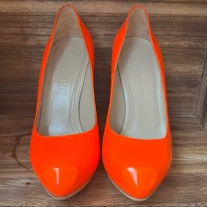 Alexander McQueen heart toe pumps